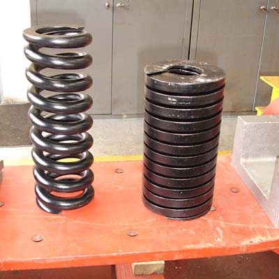 2 types of coil spring - 10 June 2009 - Fred Bailey