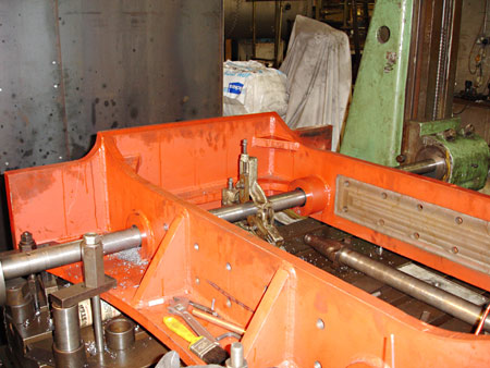 Close-up of boring the main bogie stretcher - 23 September 2009 - Fred Bailey