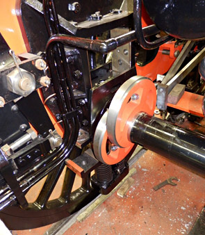 Eccentrics mounted on axle - Fred Bailey - 22 May 2014
