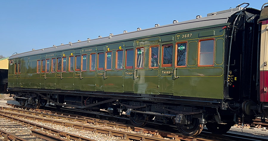 SR Maunsell Brake Third 3687 almost ready for service - Richard Salmon - 5 March 2025