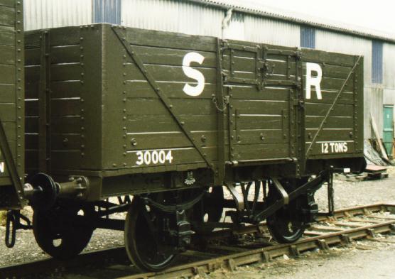 SR 8-plank goods wagon 30004