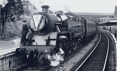Last train - Mike Esau - 16 March 1958