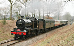 7F approaches Kingscote on Santa Special - 24 December 2008 - Stephen Hunt