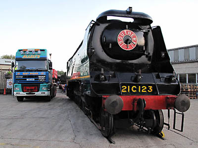 Blackmoor Vale off the the Great Dorset Steam Fair - 1 September 2009 - John Fry