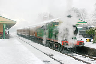 C-class with Victorian Christmas Train - 23 December 2009 - Tony Sullivan