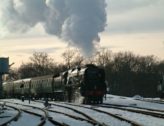 34059 approaches Horsted Keynes - David Chappell - 26 December 2010