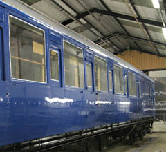 6575 in the paint shop - Dave Clarke - 18 April 2010