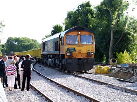 66707 posed with rubbish train at East Grinstead - Ashley Smith - 6 July 2010