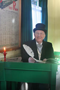 Bob Cratchit at Horsted Keynes - 2 January 2010 - Tony Sullivan