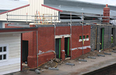 Progress with Platform 2 buildings - Tony Sullivan - 11 November 2010