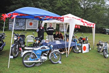 Surrey branch of the Vintage Japanese Motorcycle Club at Horsted Keynes - Derek Hayward - 21 August 2010