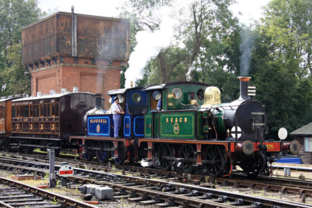 323 and 178 with the vintage set - Graham Court - 18 September 2011