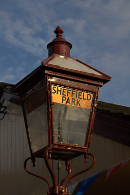 Gas lamp at Sheffield Park - John Sandys - 10 November 2011
