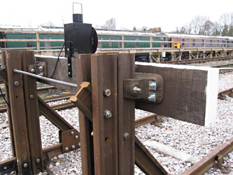 New buffer stops on washout-pit headshunt - Mike Hopps - 9 March 2012