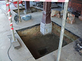 New footings for canopy support - Martin Lawrence - 2 February 2012