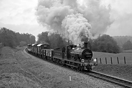 592 with photo charter - Stephen Leek - 14 April 2012