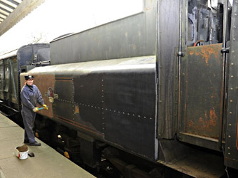 Michelle Barton working on the tender of No.75027 - Derek Hayward - 20 March 2012