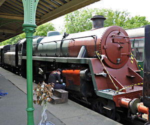 Repainting of 75027 in progress - Derek Hayward - 30 May 2012