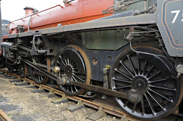 75027, showing wheels - Derek Hayward - 20 March 2012