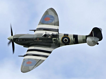 Spitfire flypast at Horsted Keynes - Derek Hayward - 13 May 2012