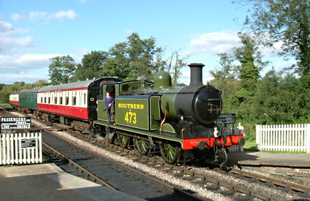 E4 with the Wealden Rambler afternoon tea train - Peter Mason - 29 September 2012