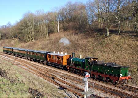 65 returns to Horsted Keynes with the Vintage train - Derek Hayward - 3 Feb 2007 