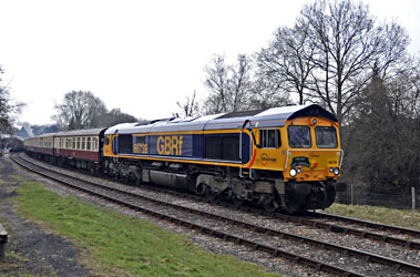 66739 at Kingscote - Derek Hayward - 28 March 2013