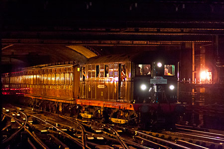 Sarah Siddons with the Bluebell's Met coaches at Edgware Road - Tim Easter - 20 January 2013