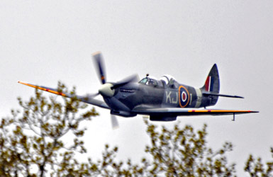 Spitfire on the Saturday - Derek Hayward - 11 May 2013