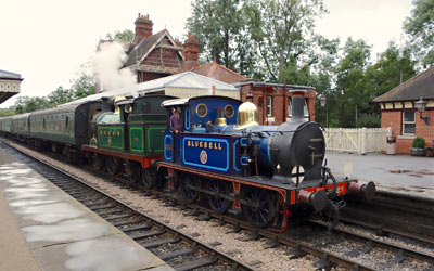 323 and 263 at Sheffield Park - Brian Lacey - 9 Sept 2013