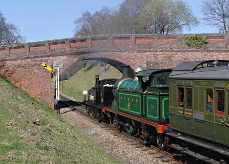 Stepney and the H on the Jack Owen memorial train - Peter Edwards - 29 March 2014