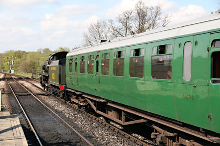 U backs onto train - Brian Lacey - 22 April 2014