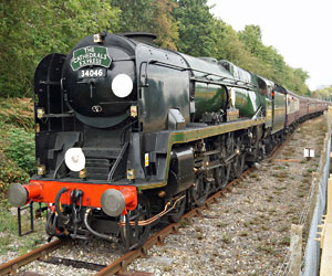 Braunton arrives at East Grinstead - Brian Lacey - 2 Oct 2014
