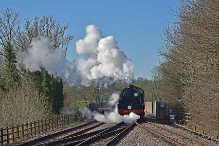S15 comes off the viaduct at East Grinstead - Brian Lacey - 17 February 2015
