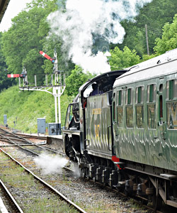 S15 departs from Horsted Keynes - Brian Lacey - 13 June 2015