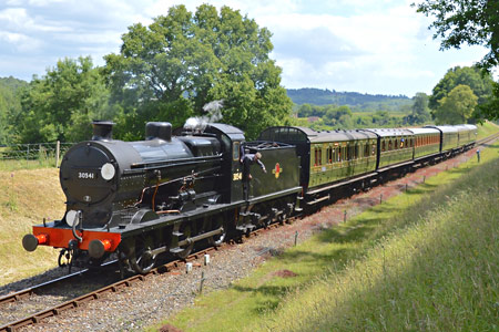 Q-class with the 1.30pm service approaching Kingscote - Steve Lee - 27 June 2015