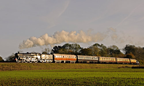 Camelot with Saloons and Pullman Cars, approaching Horsted Keynes - Derek Hayward - 25 October 2015