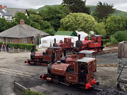 Gathering of 5 Fletcher, Jennings locomotives at the Talyllyn Railway - 2 July 2016