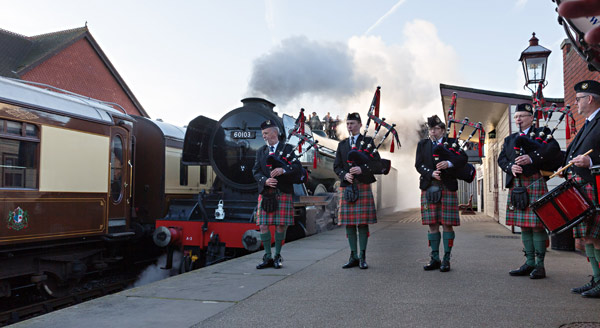 'Flying Scotsman' with pipers - Mike Anton - 13 April 2017