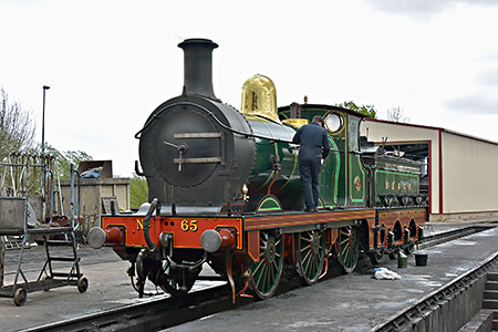 O1-class at Sheffield Park - Brian Lacey - 27 April 2019