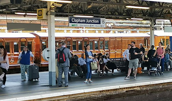 Metropolitan Carriages at Clapham Junction - Clive Emsley - 27 June 2019