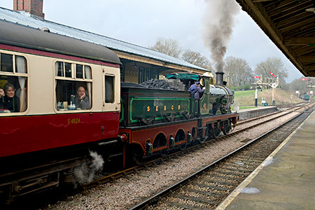 65 passes through Horsted Keynes with the Wealden Rambler - Brian Lacey - 22 February 2020