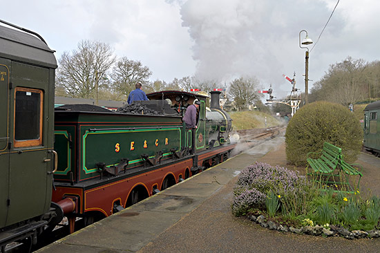 65 ready to head north from Horsted Keynes - Brian Lacey - 29 February 2020